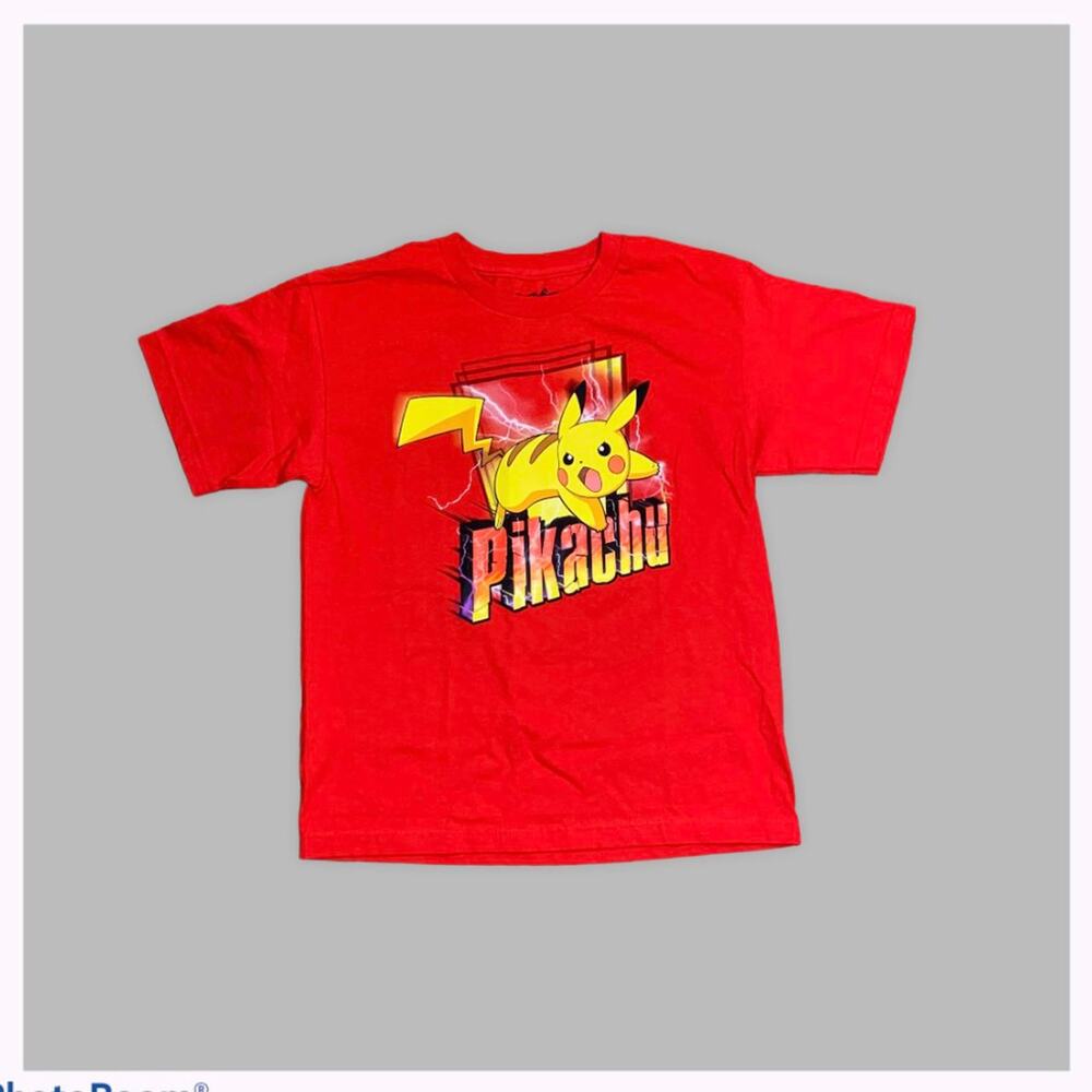 2015 Pokemon Red Pikachu Tshirt SIZE XL